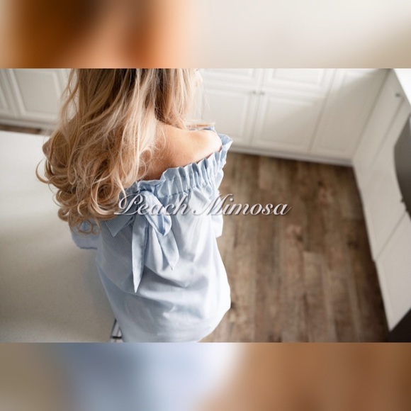 Pinstripe OTS bow detail top - Picture 5 of 5